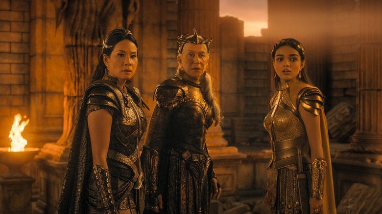 Kalypso, Hespera, and Anthea turn in surprise