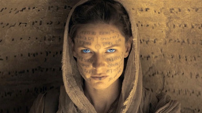 Lady Jessica with blue eyes in "Dune: Part Two" (2024)