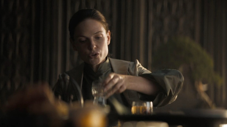 Lady Jessica puts down water