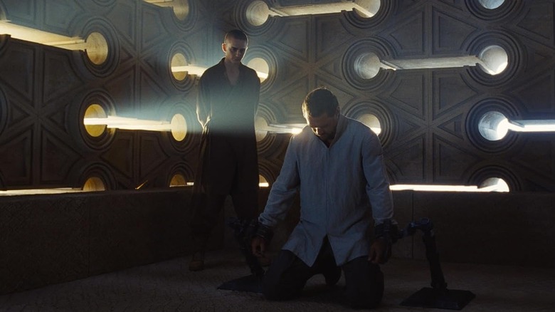 Paul looks at a bound Hayt in "Dune: Part Three" (2026)