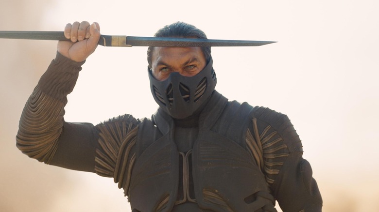 Hayt salutes with his weapon in "Dune: Part Three" (2026)