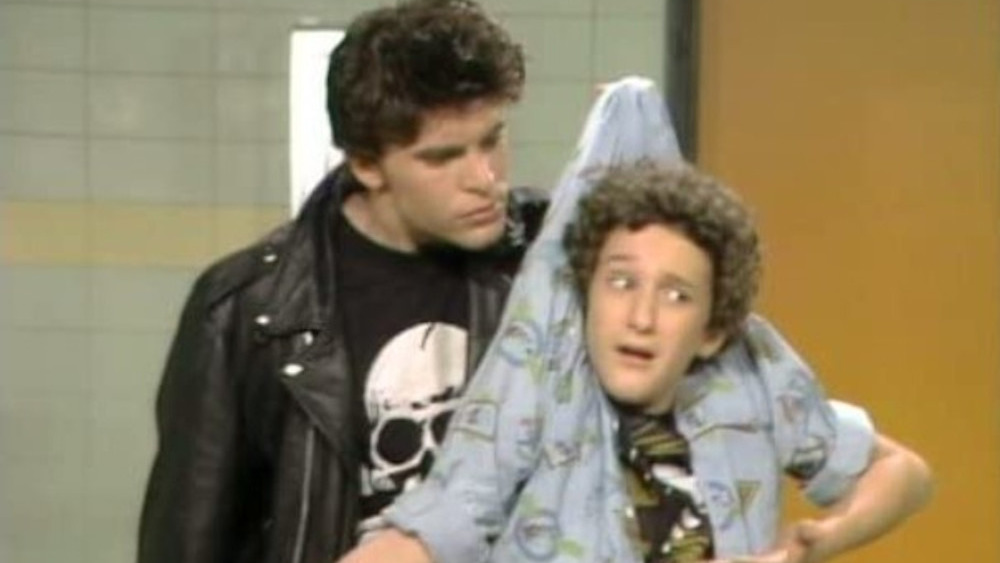 Screech and bully