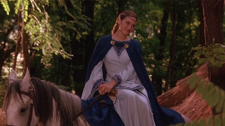Princess Sarah (Kate Winslet) rides a horse