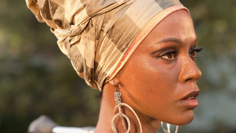 Zoe Saldana as Nina Simone