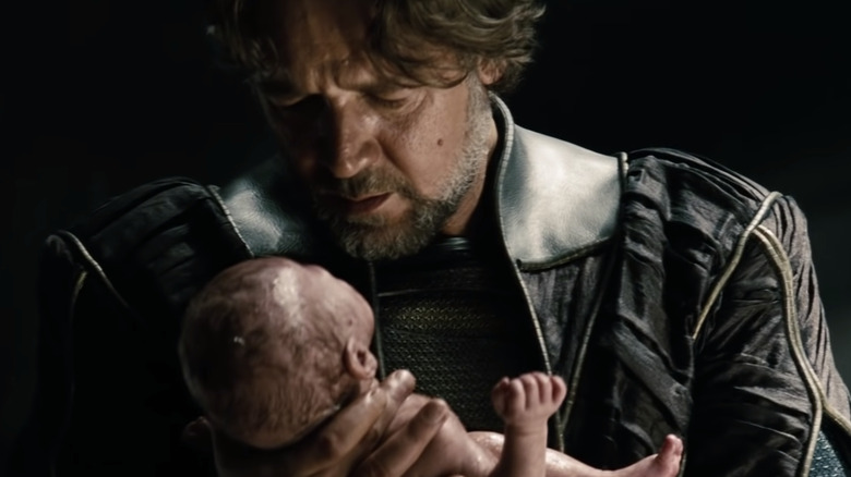 Jor-El holds newborn Kal-El