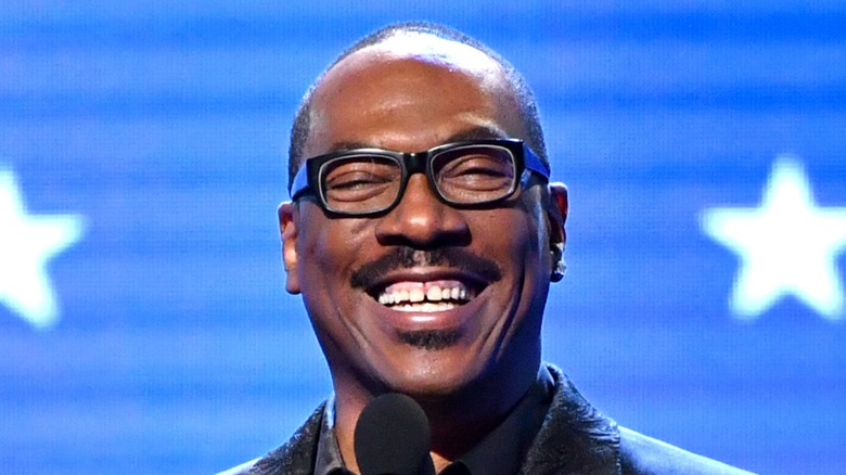 eddie murphy smiling