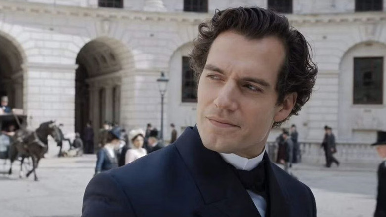 Henry Cavill on Superman Fan Reactions and Sherlock's Future After 'Enola  Holmes 2' (Exclusive)