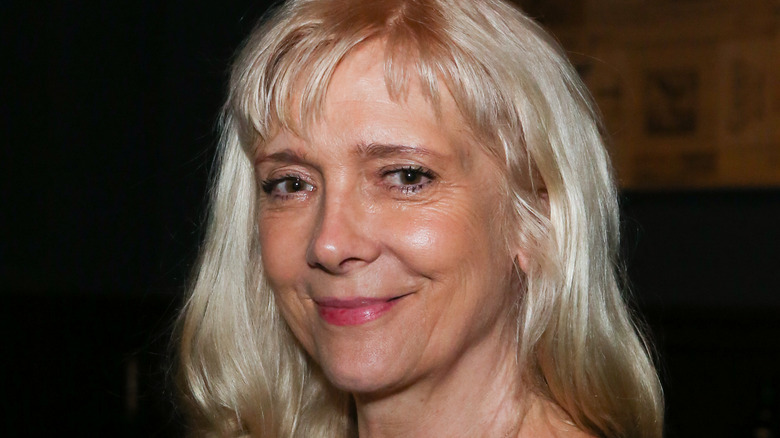 Glenne Headly smiling