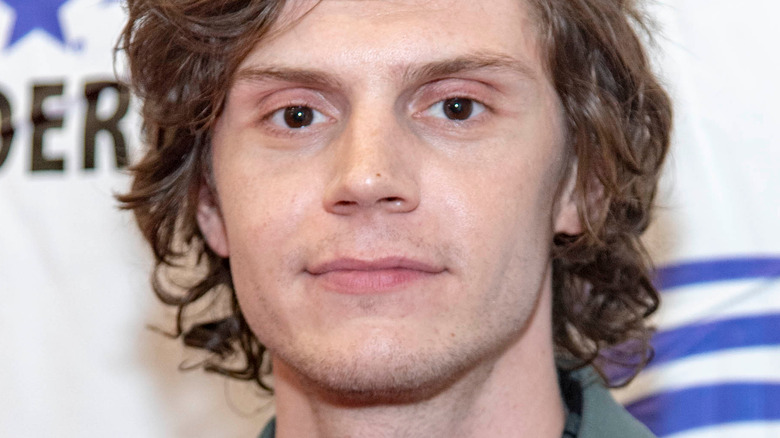 Evan Peters attends event