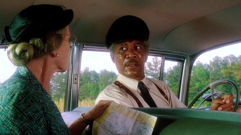 Hoke Colburn takes directions from Daisy Werthan in "Driving Miss Daisy" (1989)