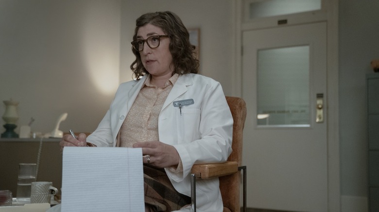 Amy working as a psychiatrist in Stuart Fails to Save the Universe