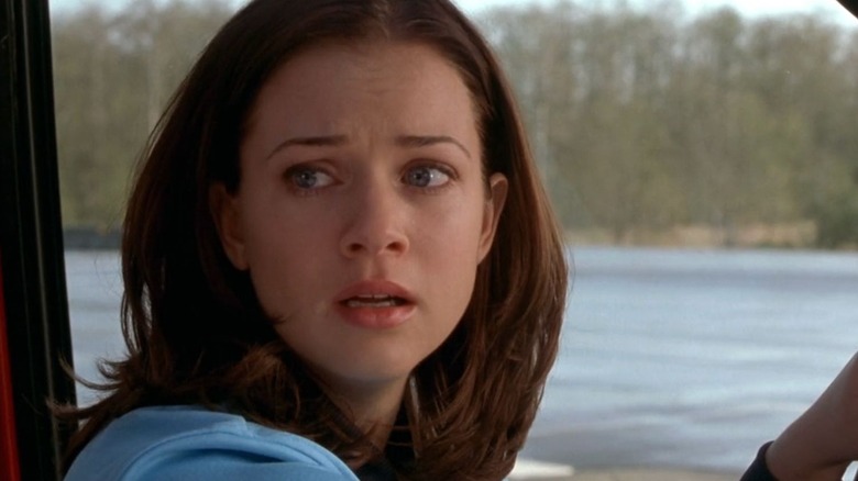 Kimberly looking scared on the road in "Final Destination 2" (2003)