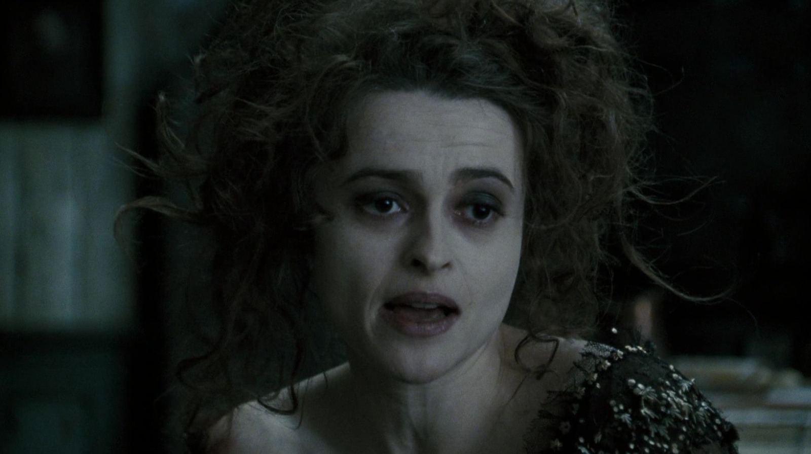 Миссис ловетт хелена бонем картер. Суини тодд демон-парикмахер с флит-стрит миссис ловетт. Хелена бонем картер суини тодд. Хелена бонем картер 2007. Ловетт тодд.