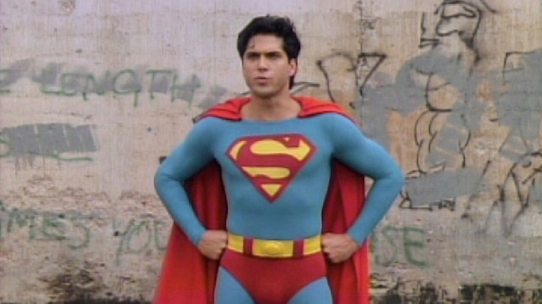 Superboy uses his super breath in "Superboy" (1988-1992)