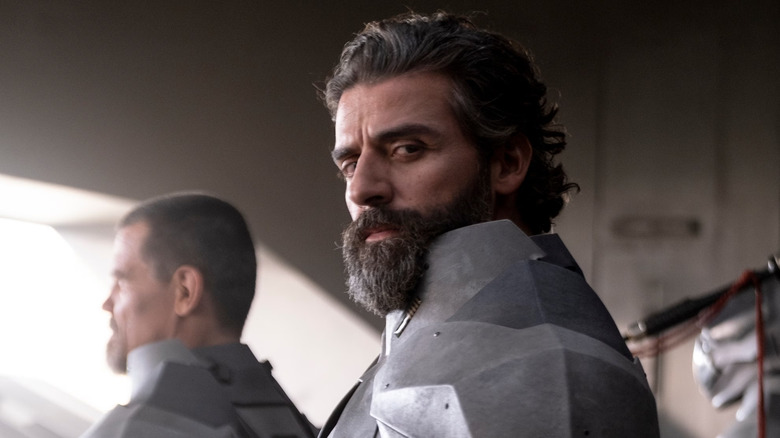 Duke Leto I Atreides in armor in Dune: Part One