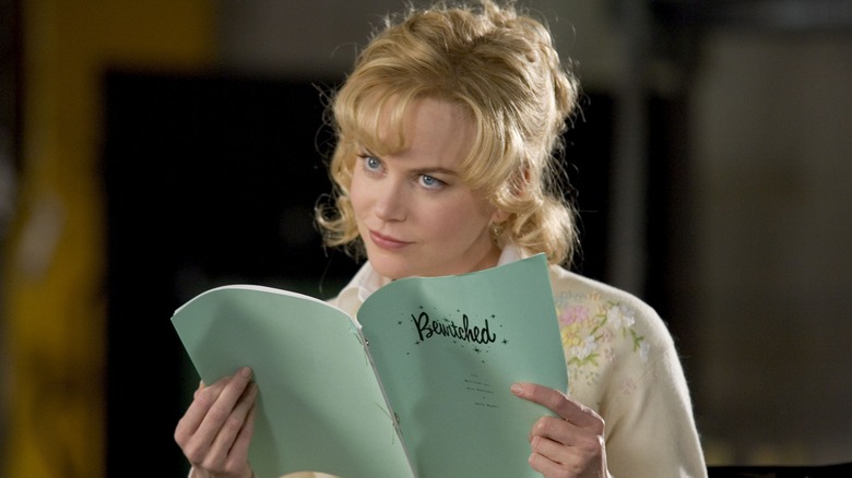Nicole Kidman poses prettily