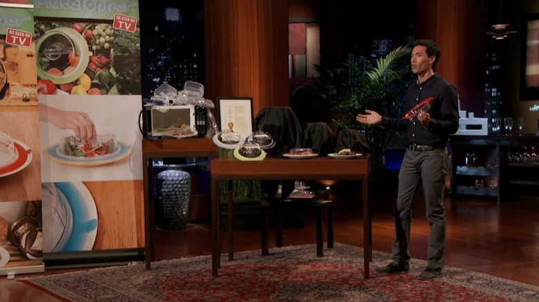 Michael Tsang pitching PlateTopper on Shark Tank