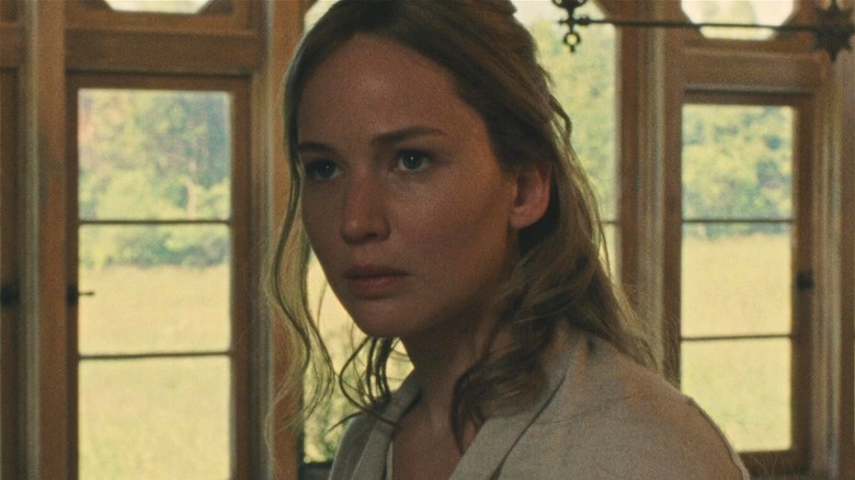 Jennifer Lawrence looking around nervously