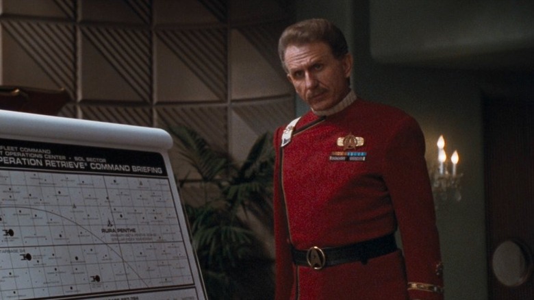 Colonel West presents his plan in Star Trek VI: The Undiscovered Country