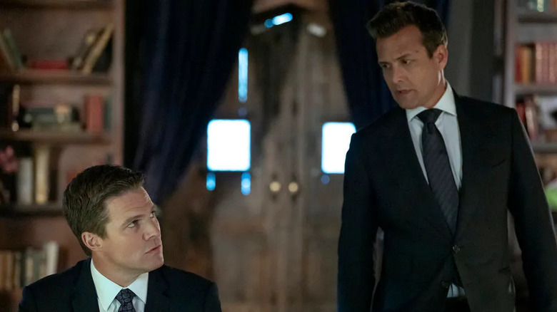 Ted Black and Harvey Specter trade glances in "Suits: LA"