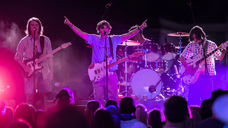 Topher, Charlie, and Neil perform in "The Runaways"