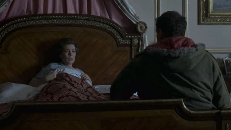 Olivia Colman in bed