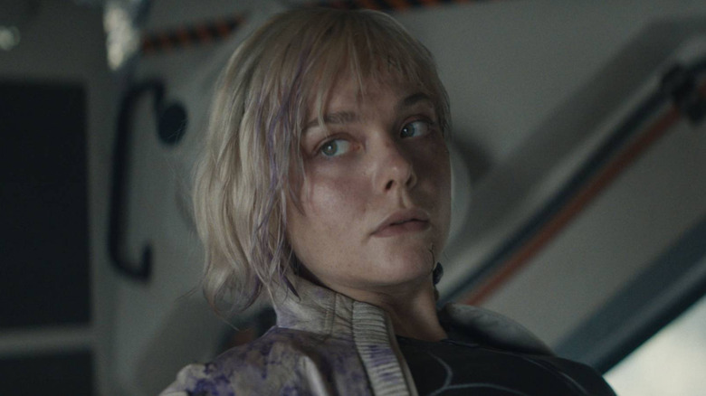 Thia looking to the side in 