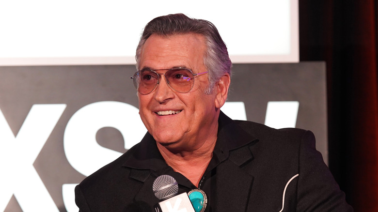 Evil Dead' scoop: Bruce Campbell reveals series details