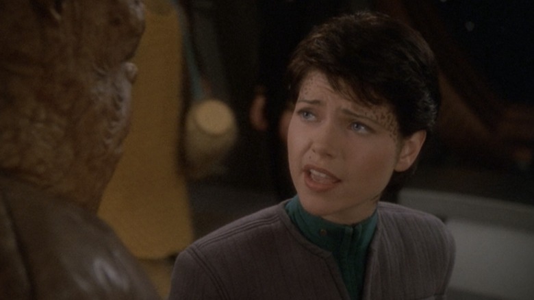 Ezri Dax talking to Morn