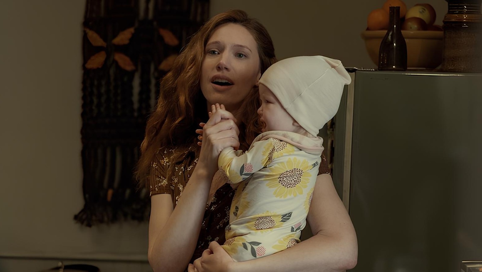 Fall Of The House Of Usher: Who Plays Annabel Lee \u0026 Why Is Her Name  Important?, image size:1600x903