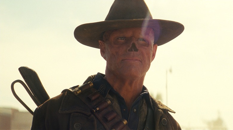 The Ghoul staring at Lucy offscreen (2026)