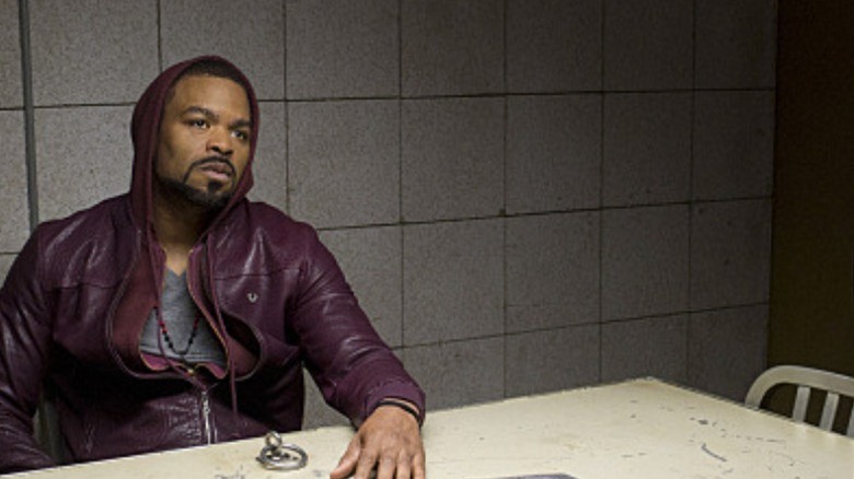 Method Man in an interrogation room