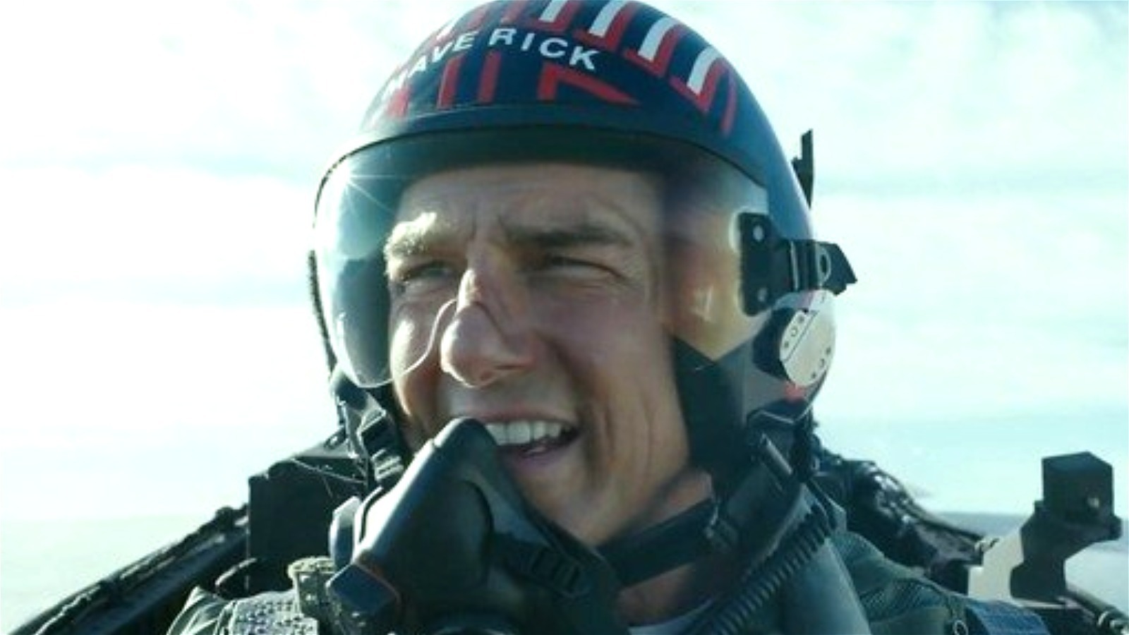 Маверик с томом крузом. Том Круз Маверик 2022. Top Gun том Круз Маверик.