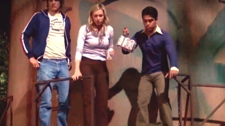 Kelso, Donna, and Fez on the water tower