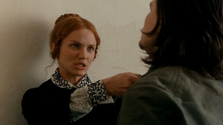 Jenny scowling in Gangs of New York