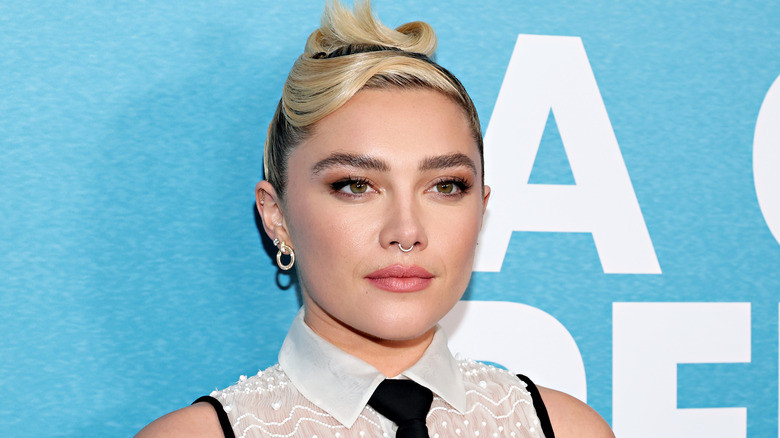 Florence Pugh posing