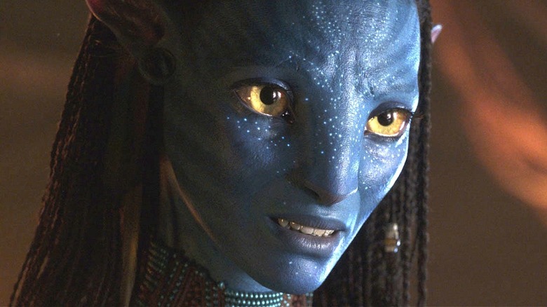 Neytiri looking concerned