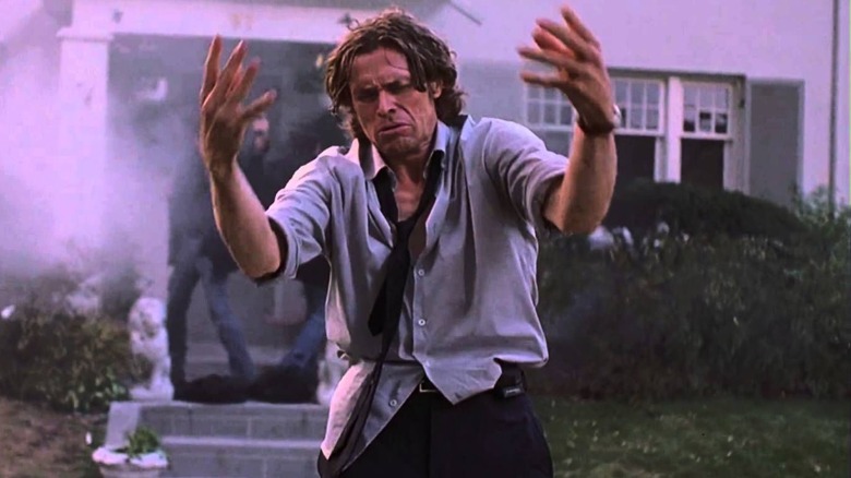 Willem Dafoe conducting firefight