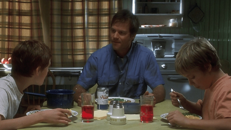 The Meiks family having dinner