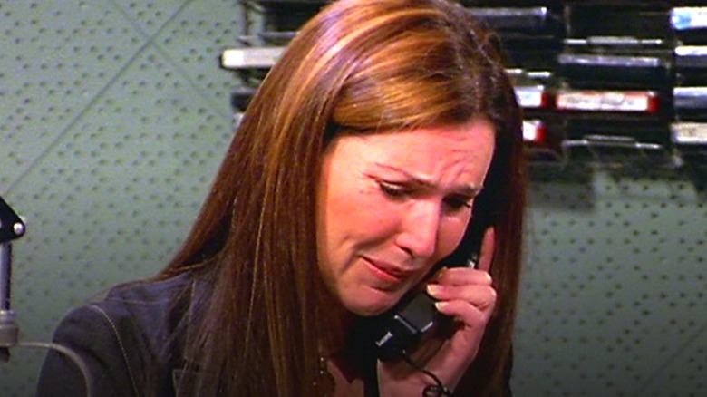 Roz calls the radio show