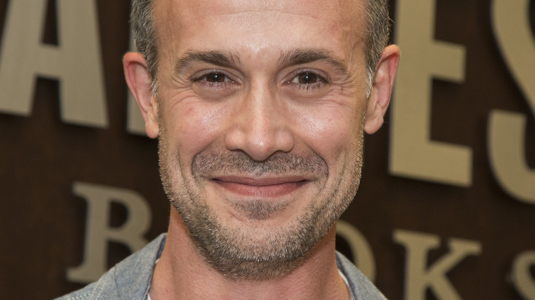 Freddie Prinze Jr. smiles