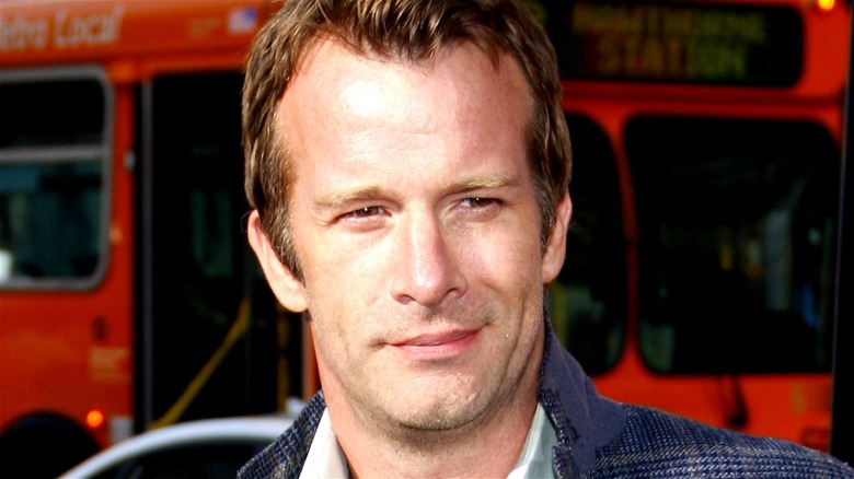 Thomas Jane smiling