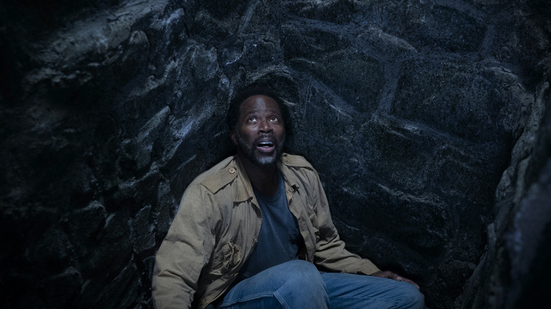 Boyd in a hole looking up