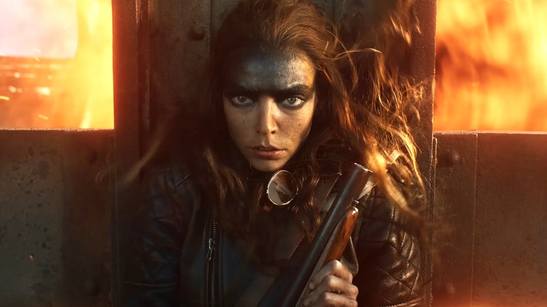Furiosa hugging wall