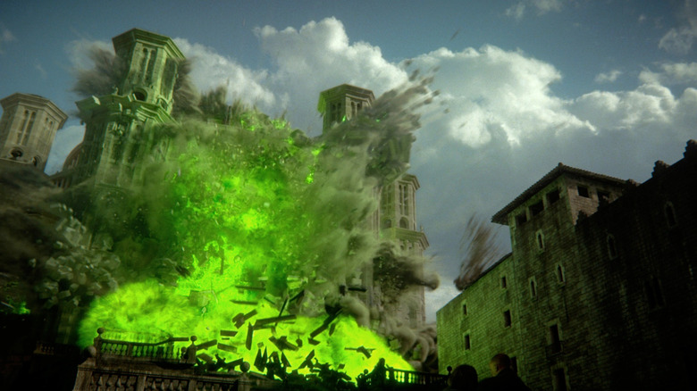 The High Sept explodes