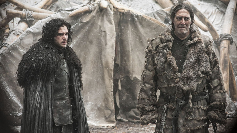 Jon Snow next to Mance Rayder in snow