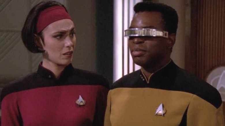 Ro Laren and Geordi stand together in Star Trek: The Next Generation (1992)