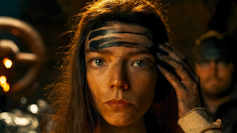Furiosa black grease forehead