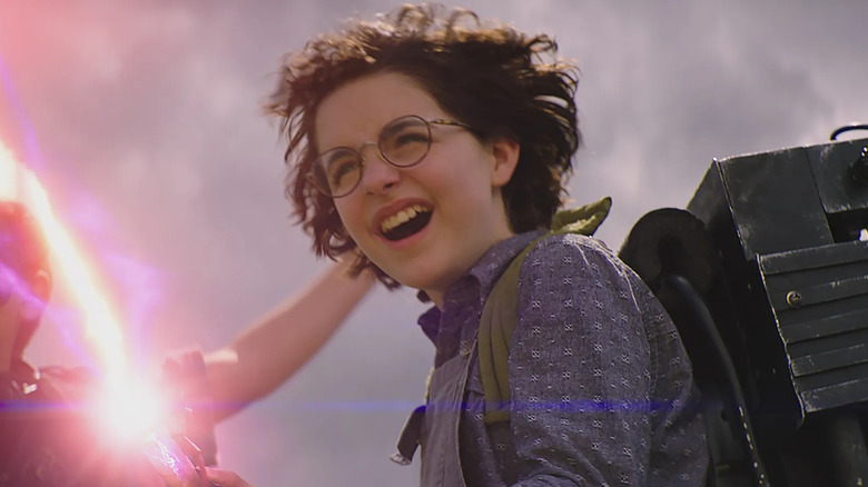 Mckenna Grace proton pack Ghostbusters Afterlife
