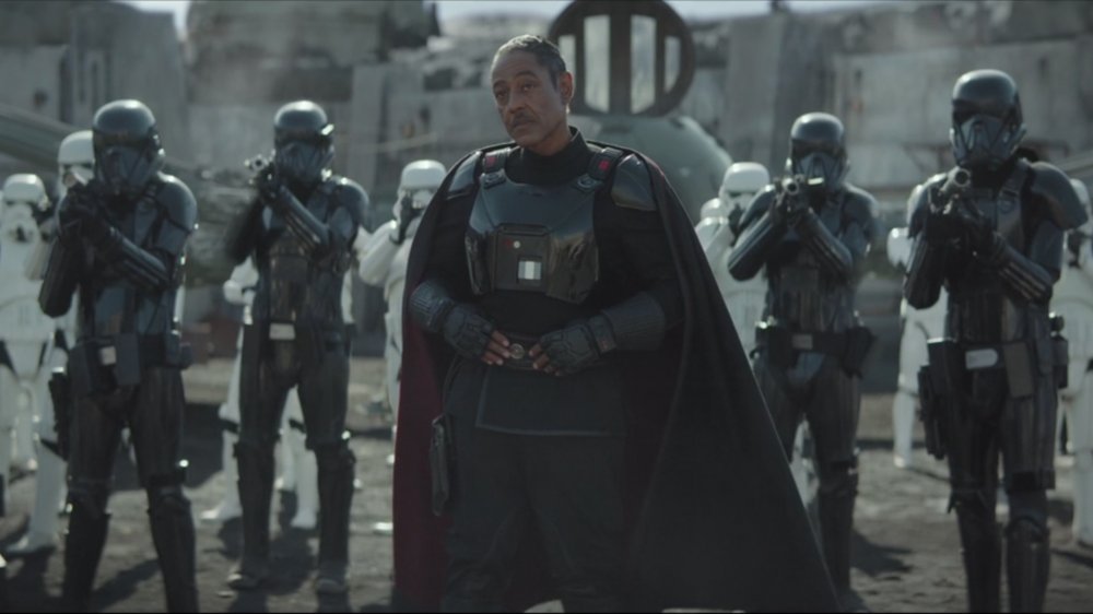 Giancarlo Esposito as Moff Gideon on The Mandalorian with Stormtroopers